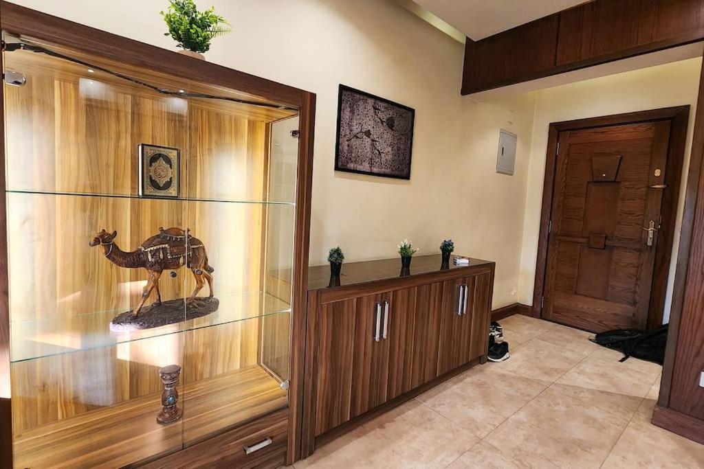 Beautiful In Maadi Apartment